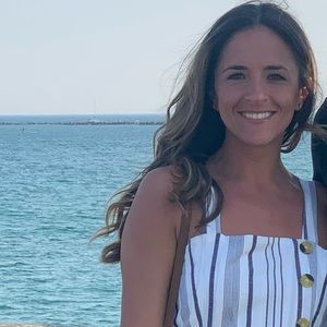 Meet your Posher, Liz